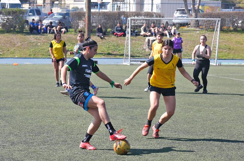 Estudiantes de Santiago y Temuco competirán en la versión 37ª del Trofeo Mayor