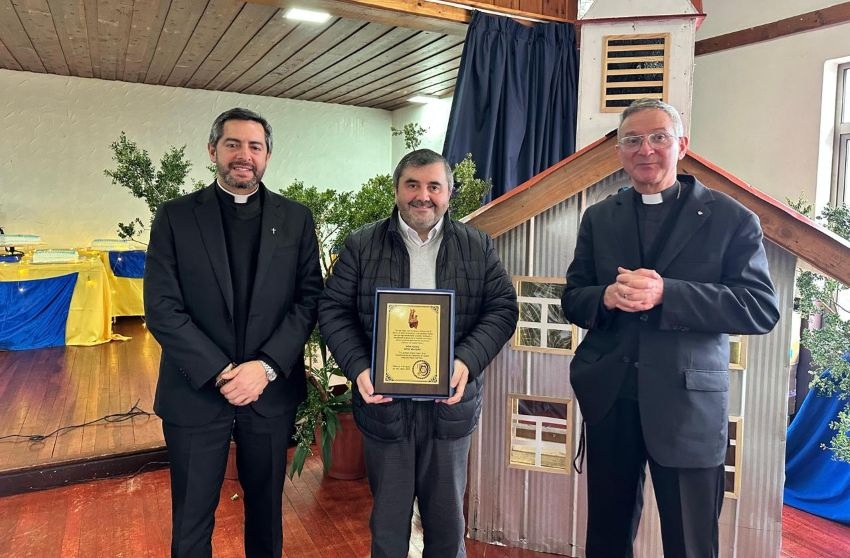 Director de Escuela de Psicología fue destacado por su rol formador Seminario Mayor San Fidel  de la Pontificia Universidad Católica