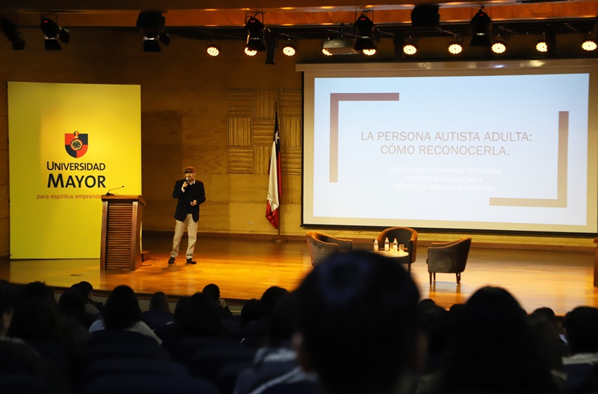 Seminario sobre neurodivergencia abordó la inclusión en la educación superior  